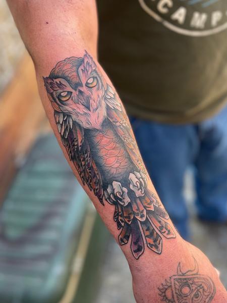 Shanoah Chapman - Color owl tattoo